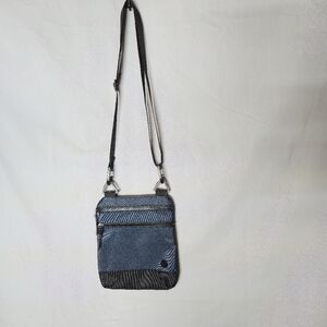 Hechter (Men's) Blue Travel Bag With Carabiners And Multipe Pockets Like New